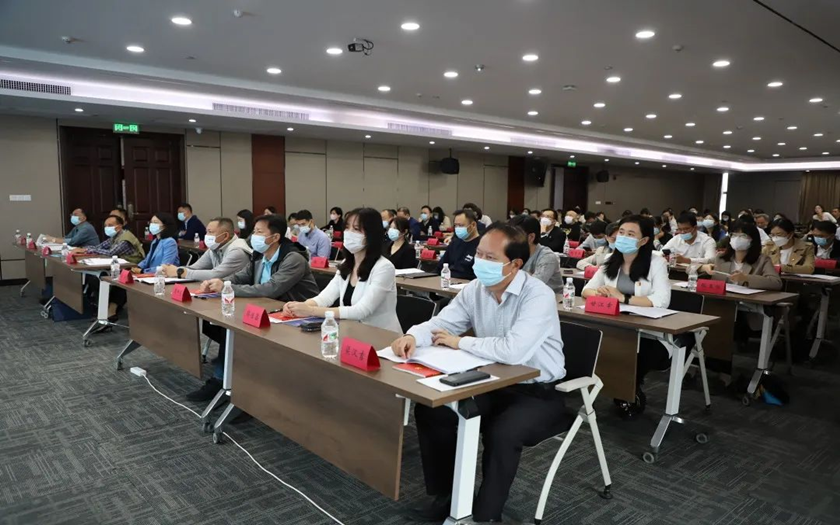 中信恒泰黨支部聯(lián)合中共南寧市青秀區(qū)委組織部、南寧市青秀區(qū)兩新組織黨工委舉辦學習貫徹黨的二十大精神宣講會